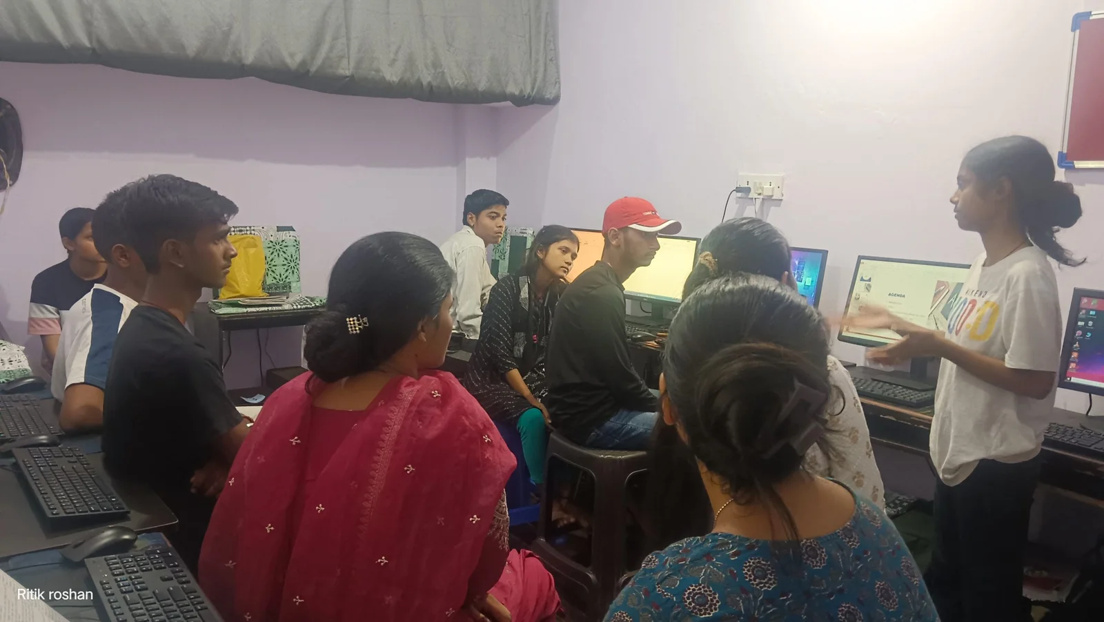 Learning by local computer class