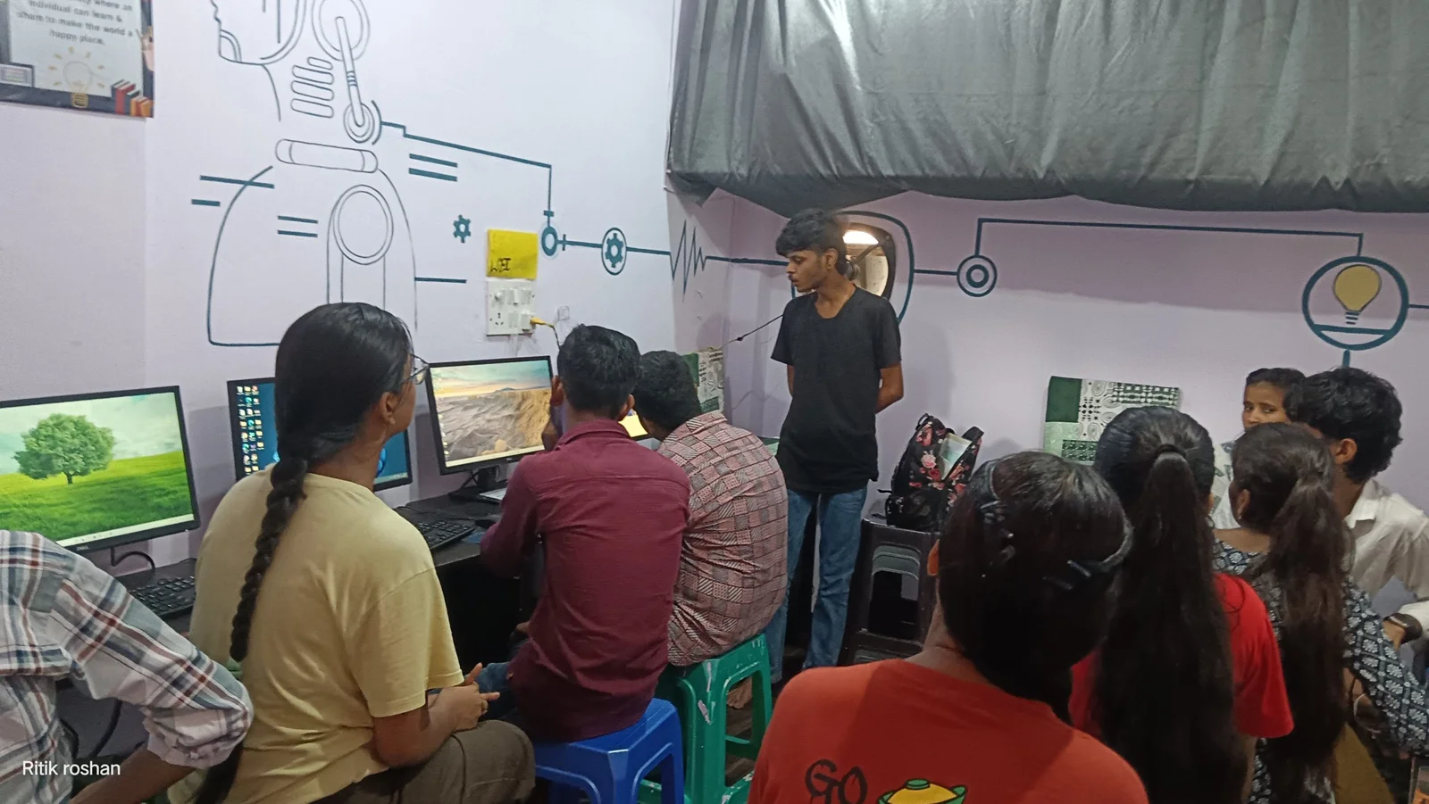 Learning by local computer class