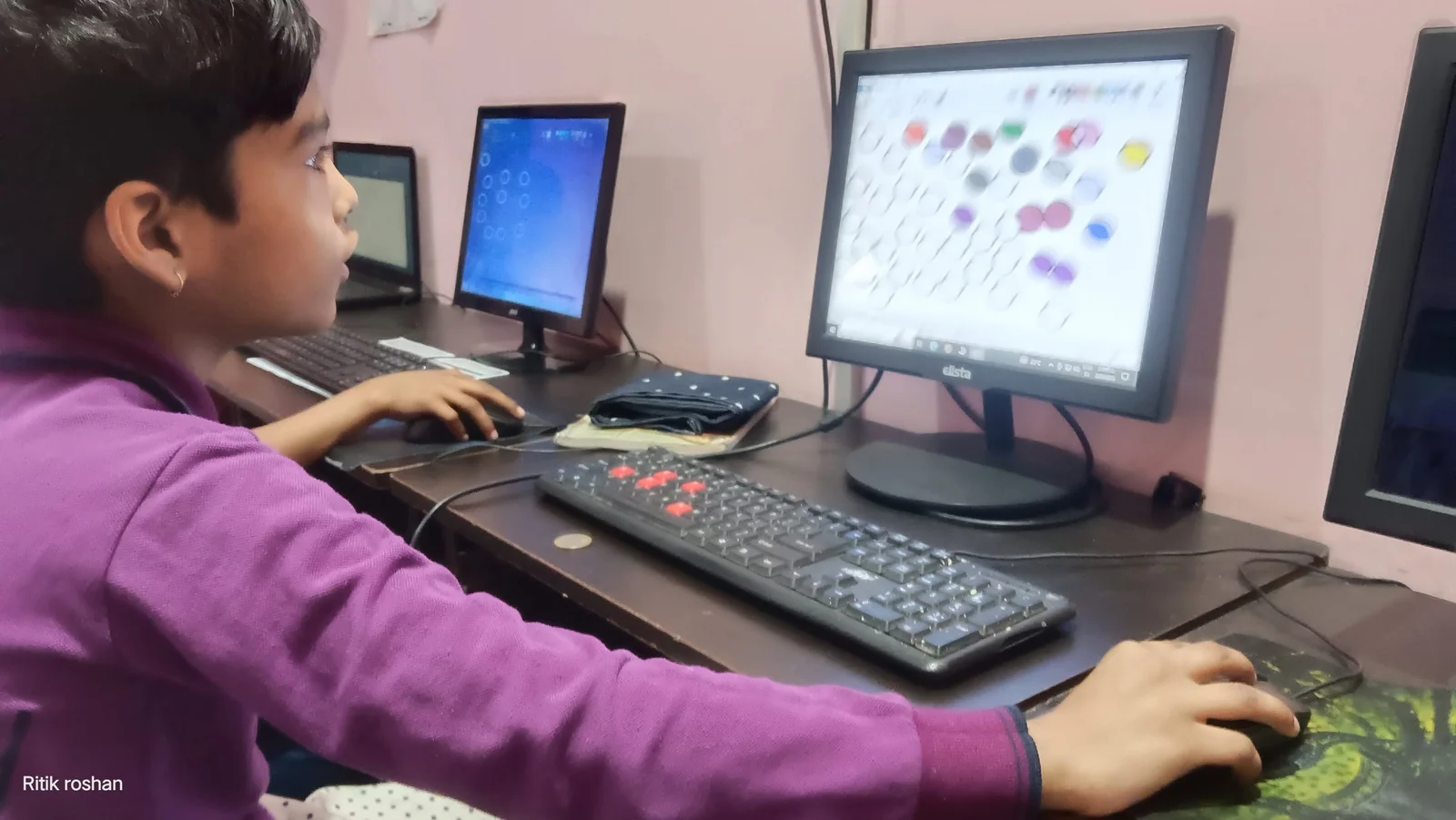 Learning by local computer class