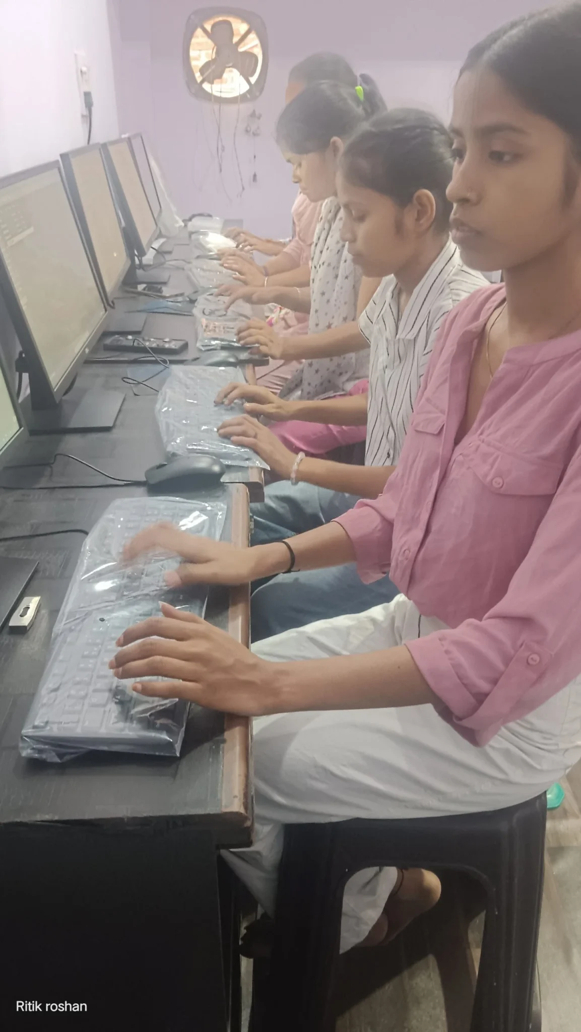 Learning by local computer class