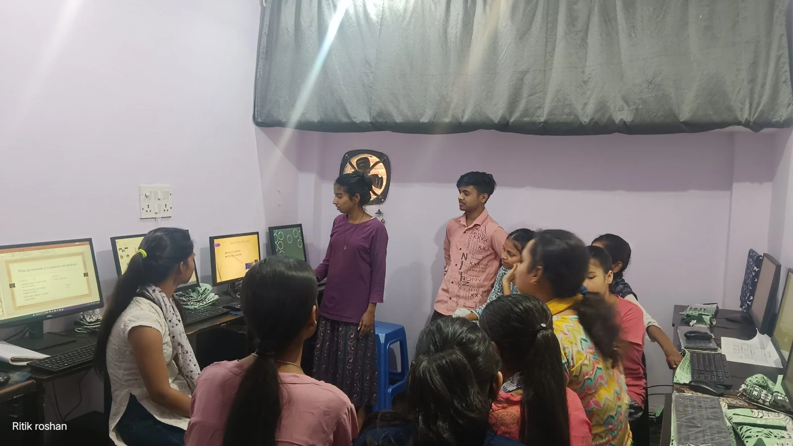 Learning by local computer class